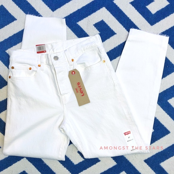 Levi’s Wedgie Icon Fit White Tapered Jeans - Picture 3 of 7